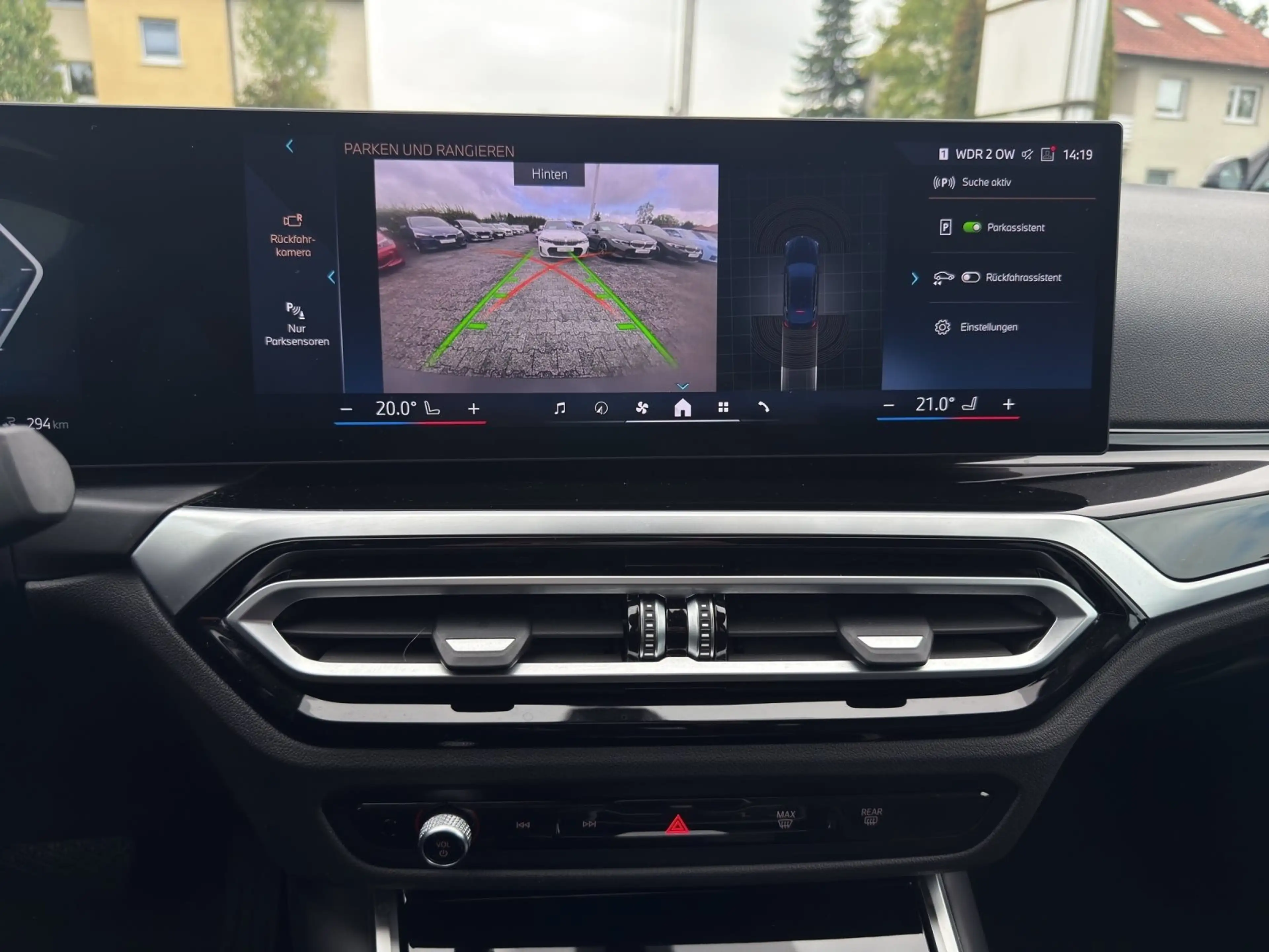 BMW i4 eDrive35 Gran Coupé — photo 17