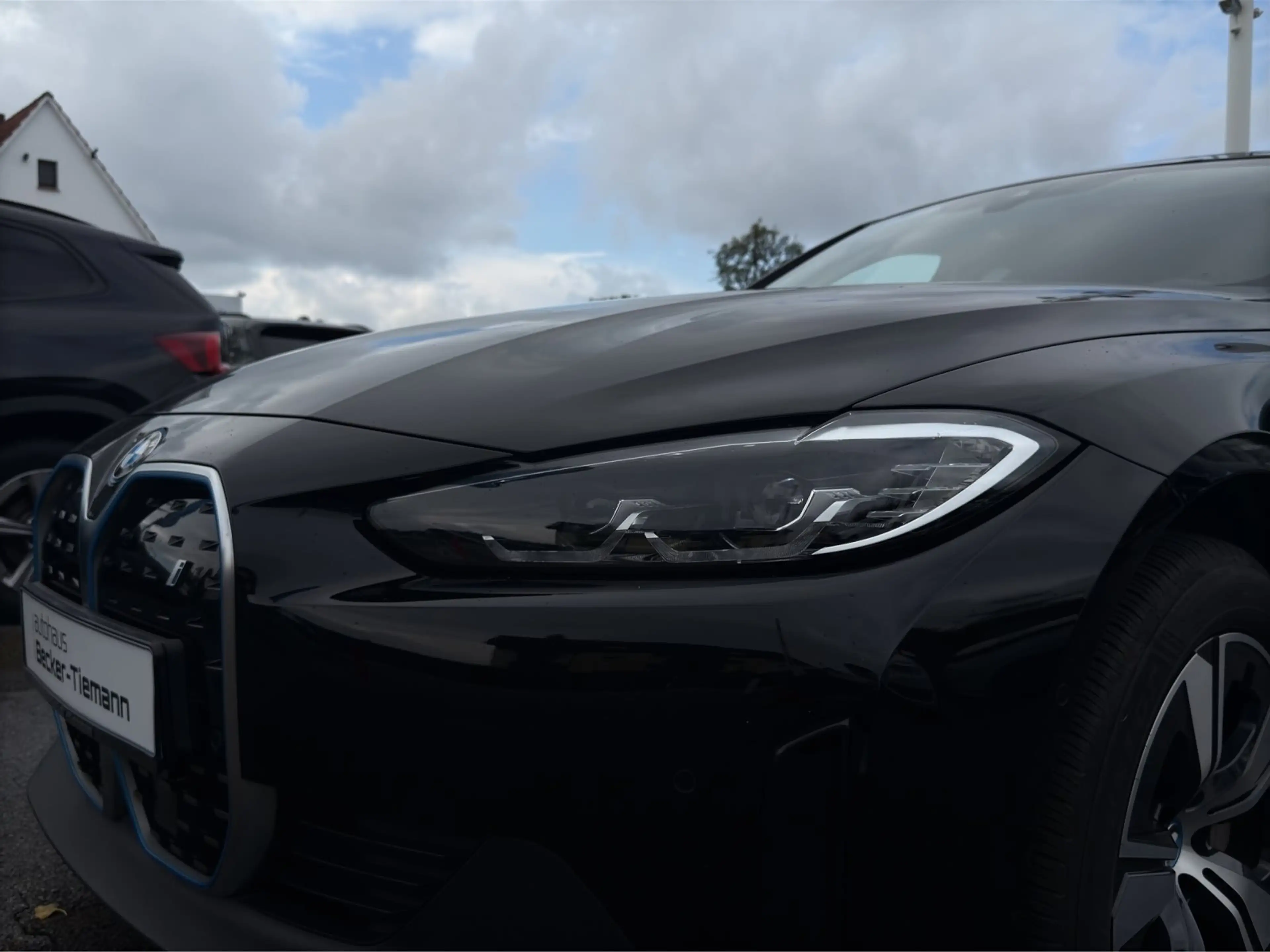 BMW i4 eDrive35 Gran Coupé — photo 27