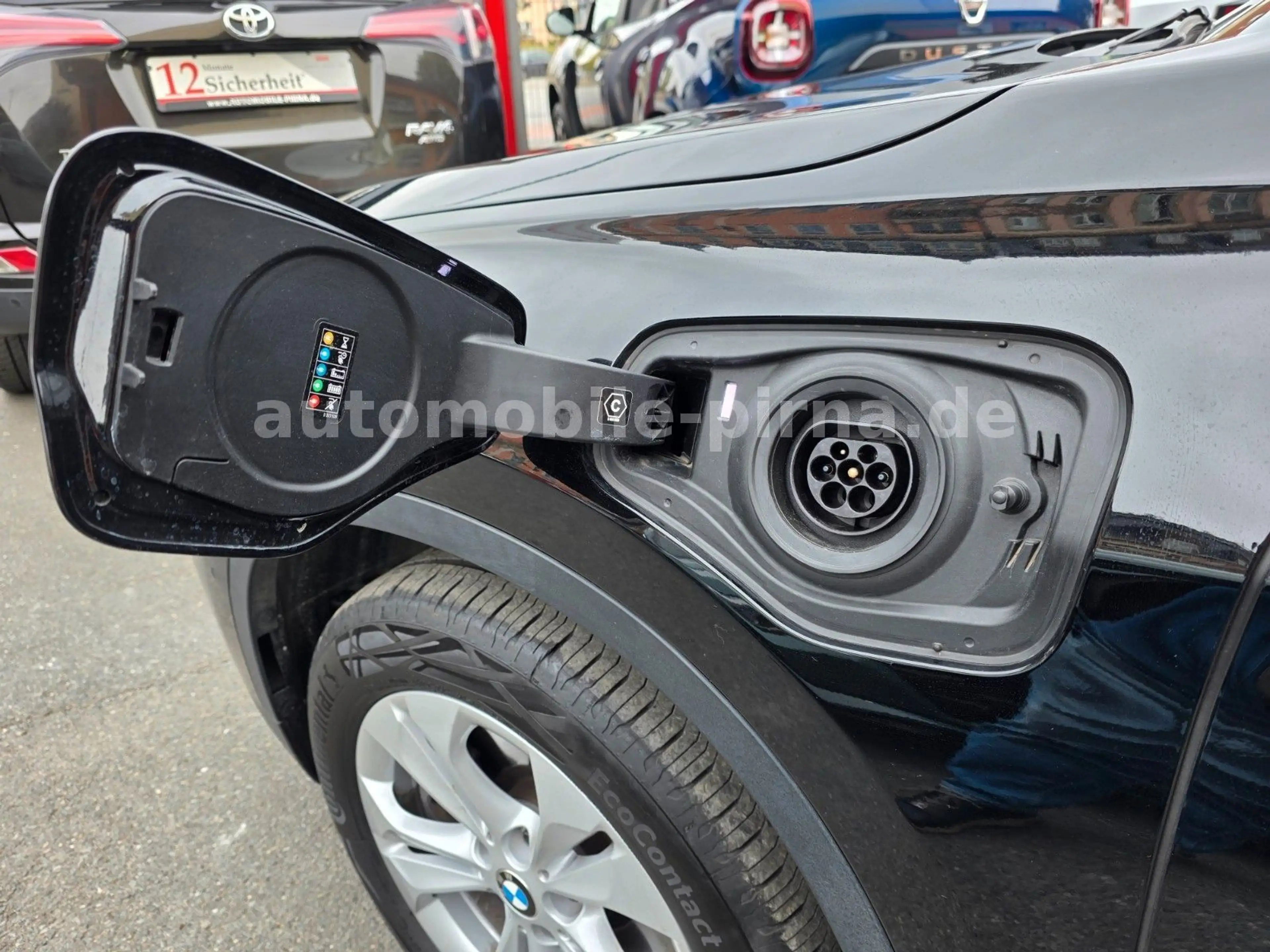 BMW X1 xDrive 25e Hybrid 4x4 Advant.+NAV/LED/CAM/AHK — photo 9