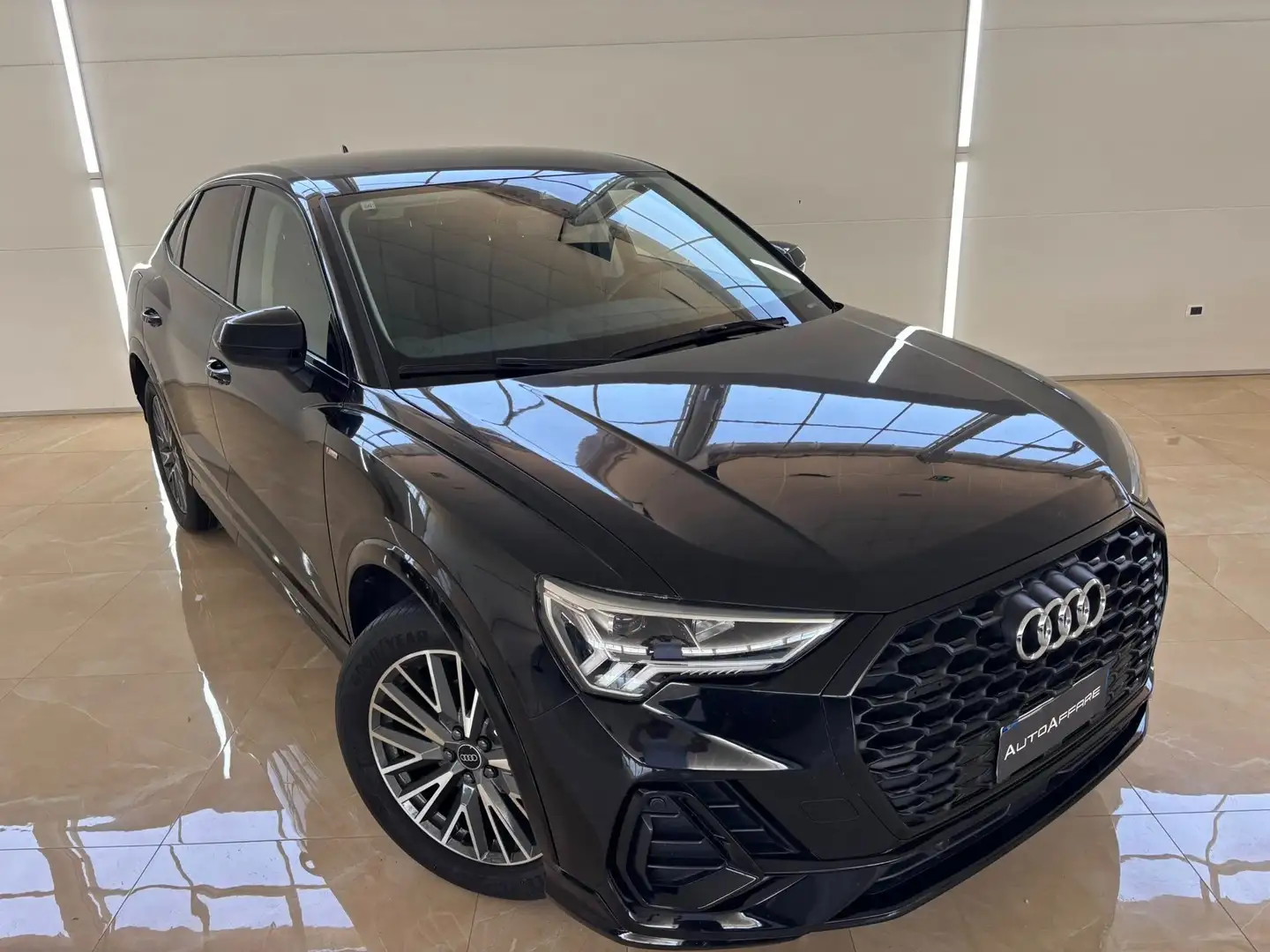 Audi Q3 Q3  Sportback 35 2.0 tdi S line edition s-tronic Nero - 2
