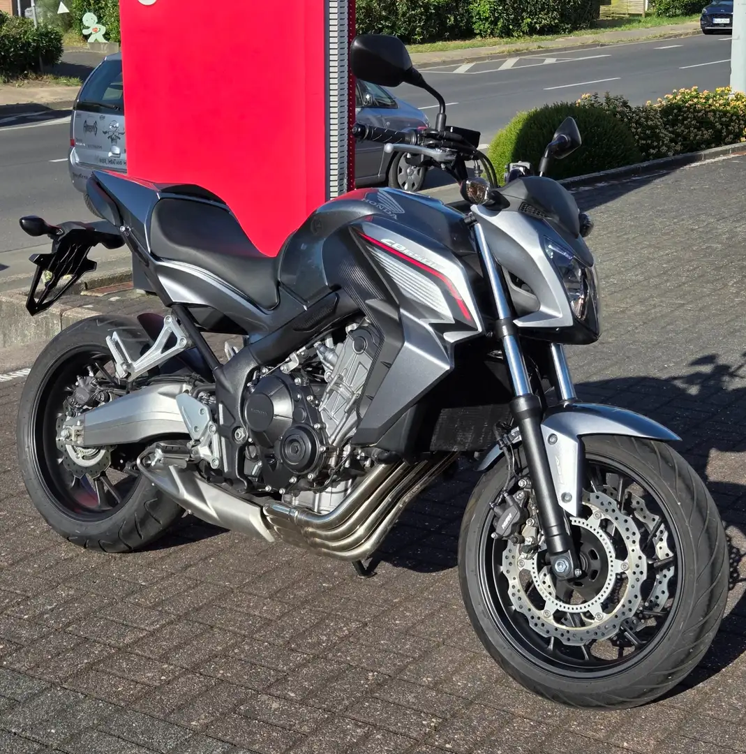 Honda CB 650 F*ABS*nur 2.400km*Zubehör* Argent - 2