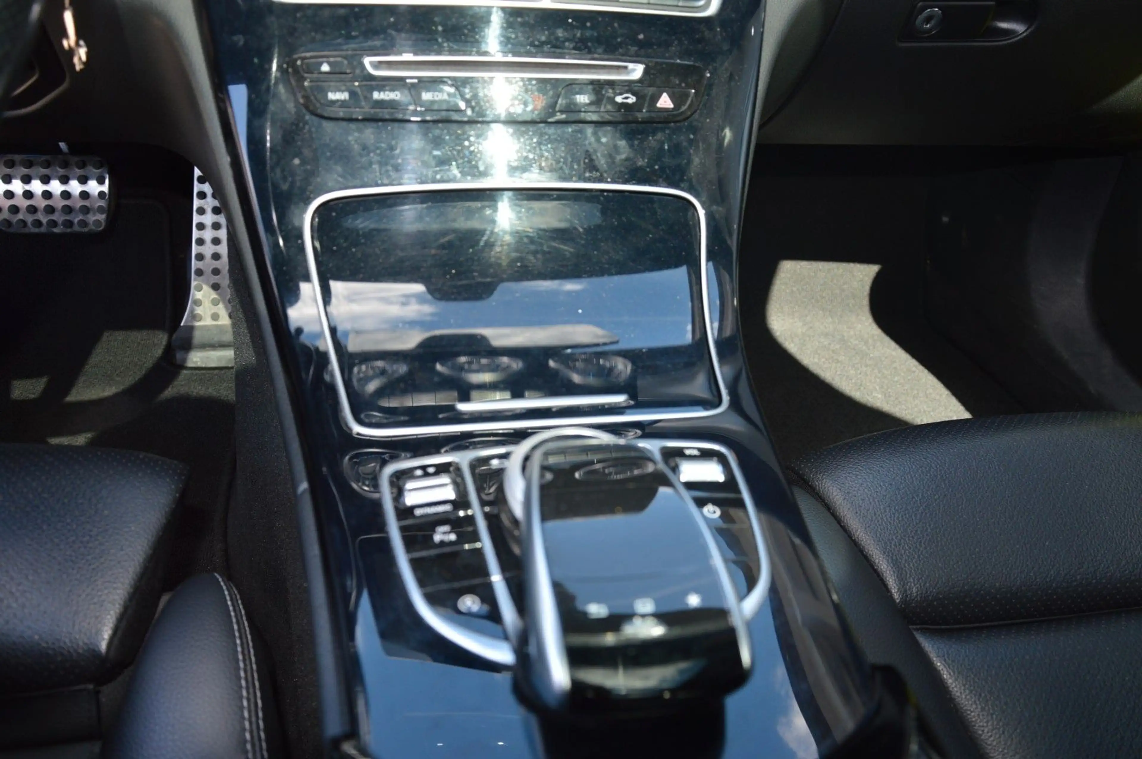 Mercedes-Benz C 250 d T 4Matic*AMG-Line*PANO*LED*BURM*PARK*AHK* — photo 8