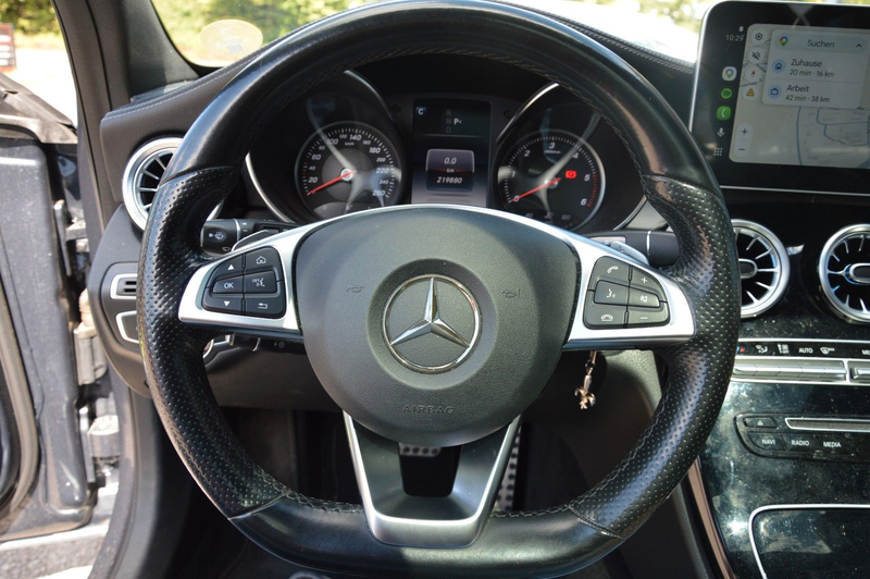 Mercedes-Benz C 250 d T 4Matic*AMG-Line*PANO*LED*BURM*PARK*AHK* — photo 6