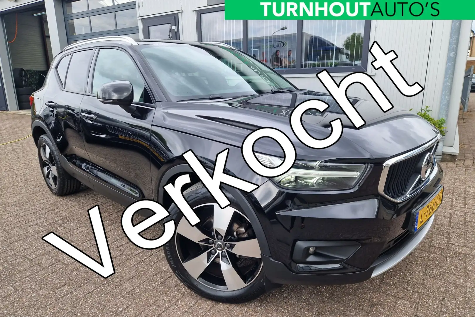 Volvo XC40 1.5 T3 Business Pro Cam | Climate Pack Schwarz - 1