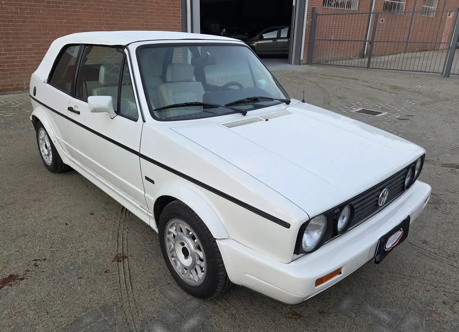Volkswagen Golf Cabriolet Golf Cabrio 1.8 GLI 110cv Karmann Bianco - 2