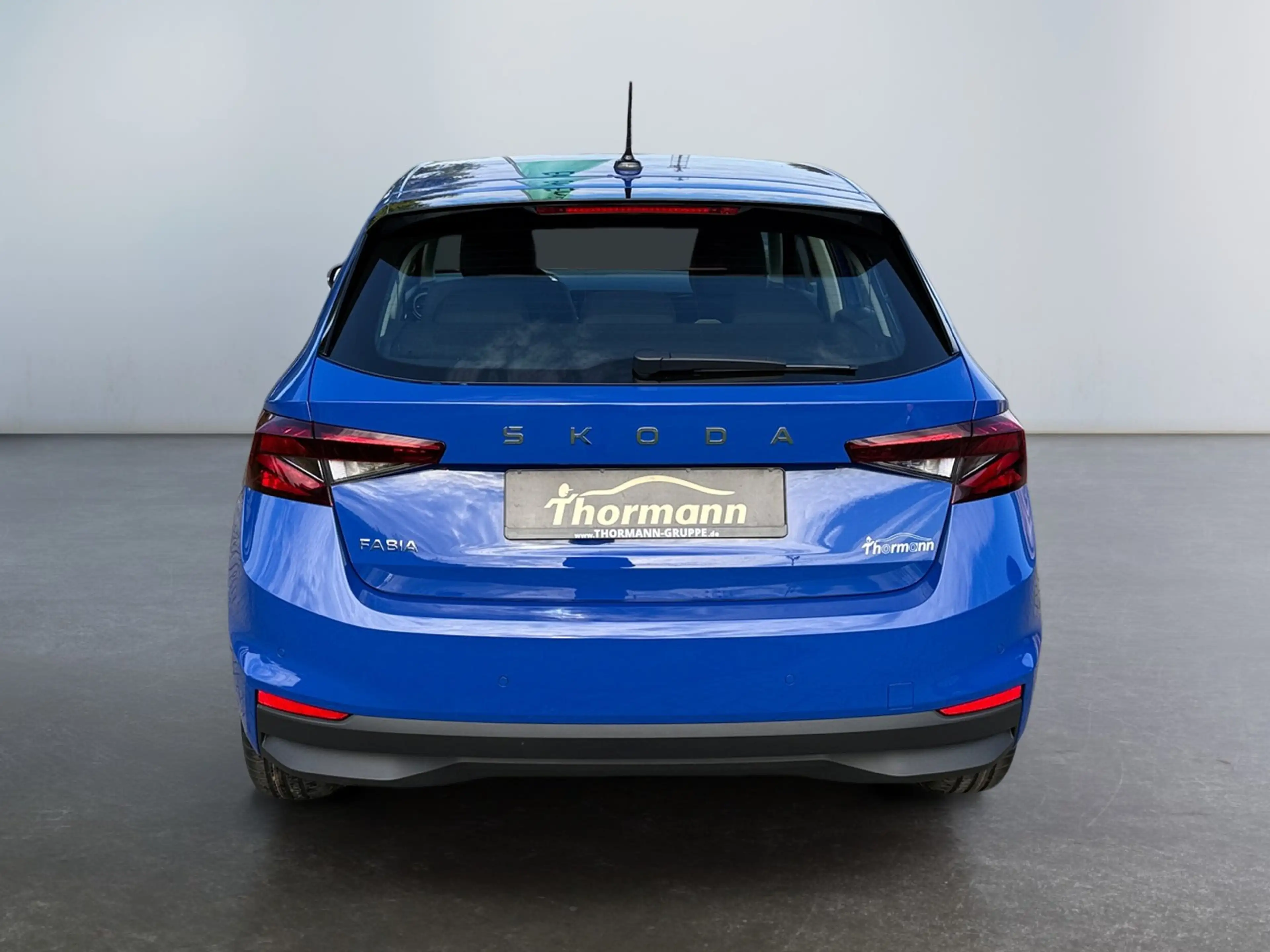 Skoda Fabia 1.0 MPI Essence LED, 2x elektr Fensterheber — photo 5