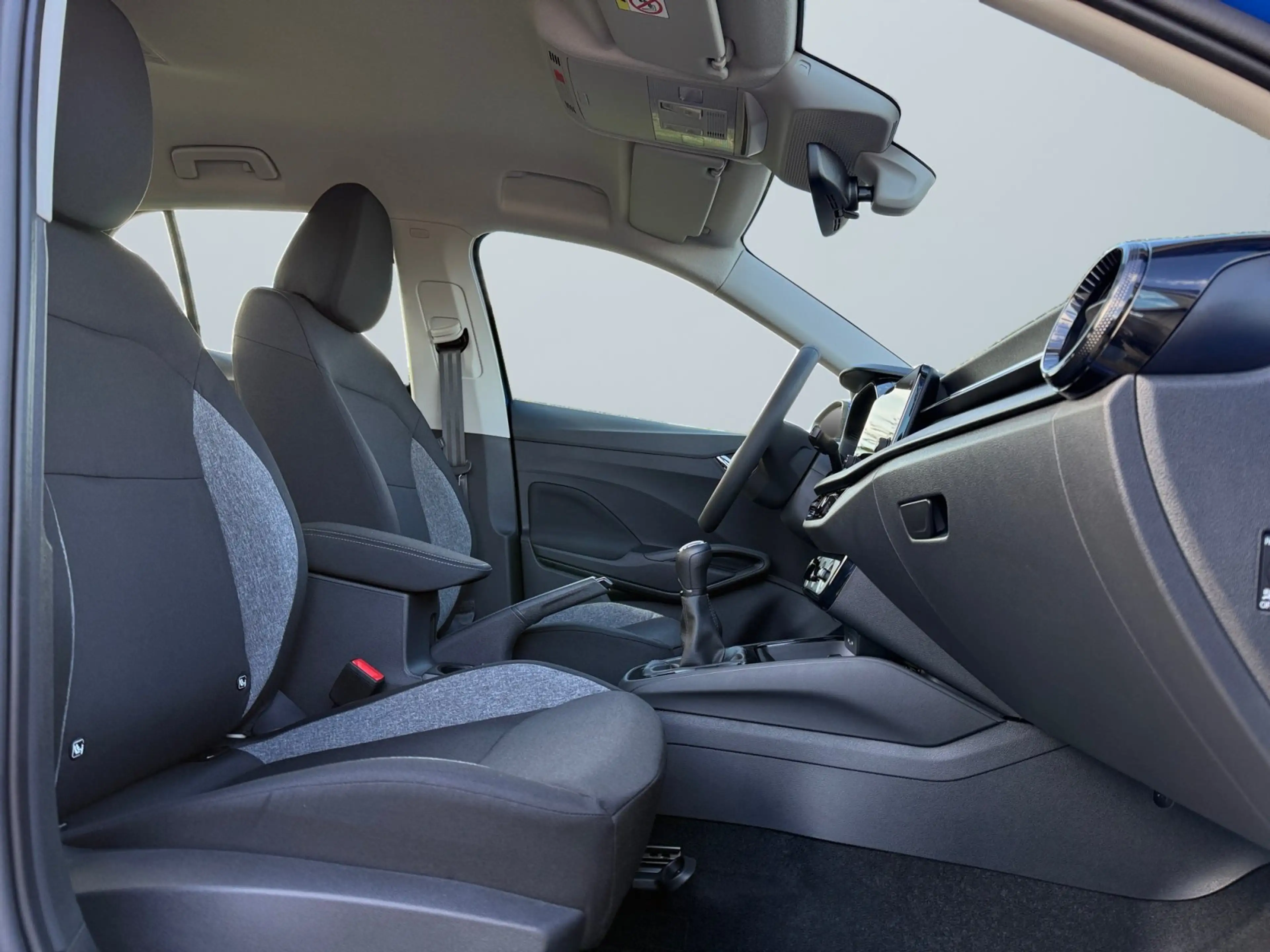 Skoda Fabia 1.0 MPI Essence LED, 2x elektr Fensterheber — photo 10