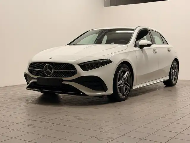 Mercedes-Benz A 200 (V177) A 200 Automatic AMG Line Advanced Plus