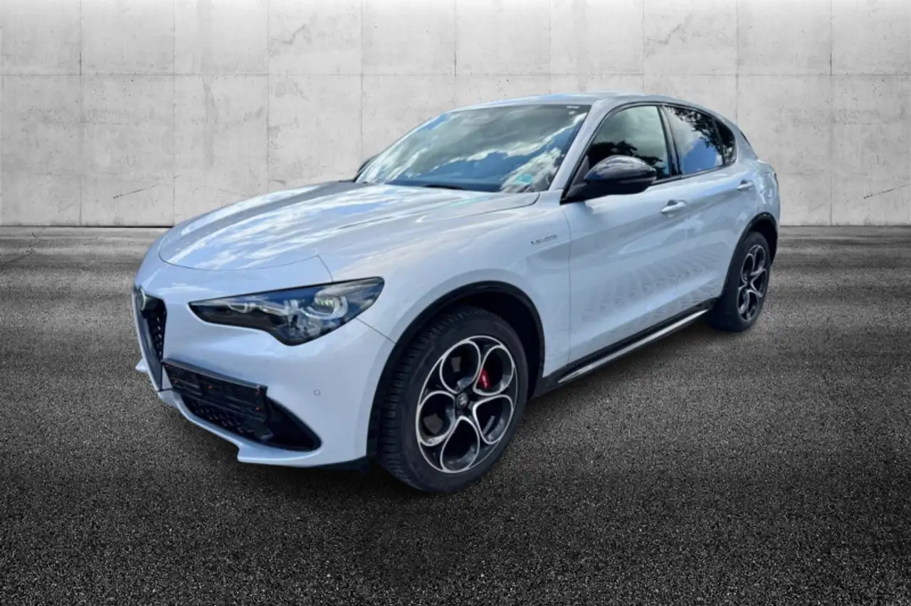 Alfa Romeo Stelvio 2024