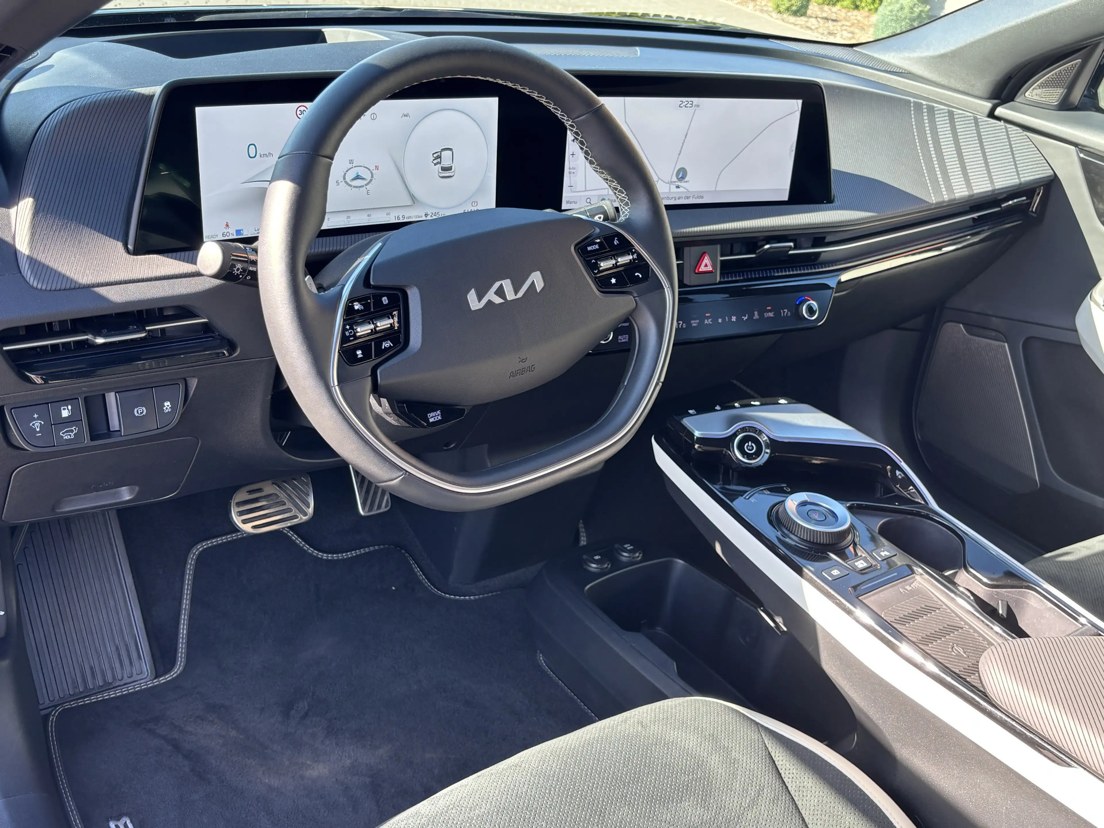 Kia EV6 GT-Line 4WD LED MERIDIAN HUD MEMO 360° 77KWh — photo 15