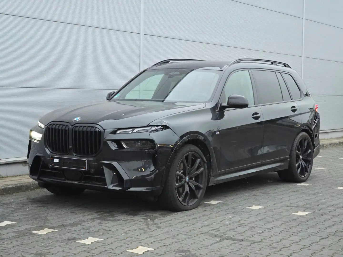 BMW X7 xDrive 40d M Sport (HeadUp/360Kam/Individual) Schwarz - 2