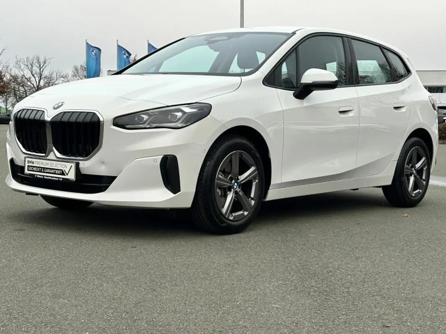 BMW 216 i Active Tourer LED NAVI SHZ PARKINGASSIST Bianco - 2