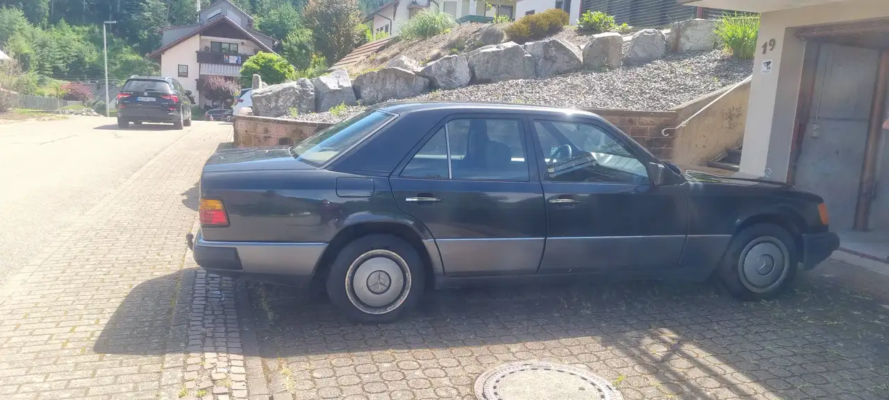 Mercedes-Benz 230 W124 230E, foto 8