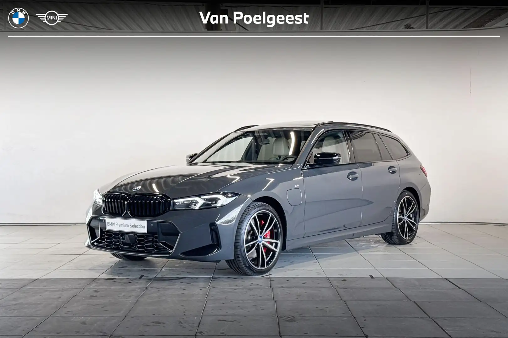 BMW 330 3 Serie Touring 330e M Sportpakket Pro Aut. Grau - 1