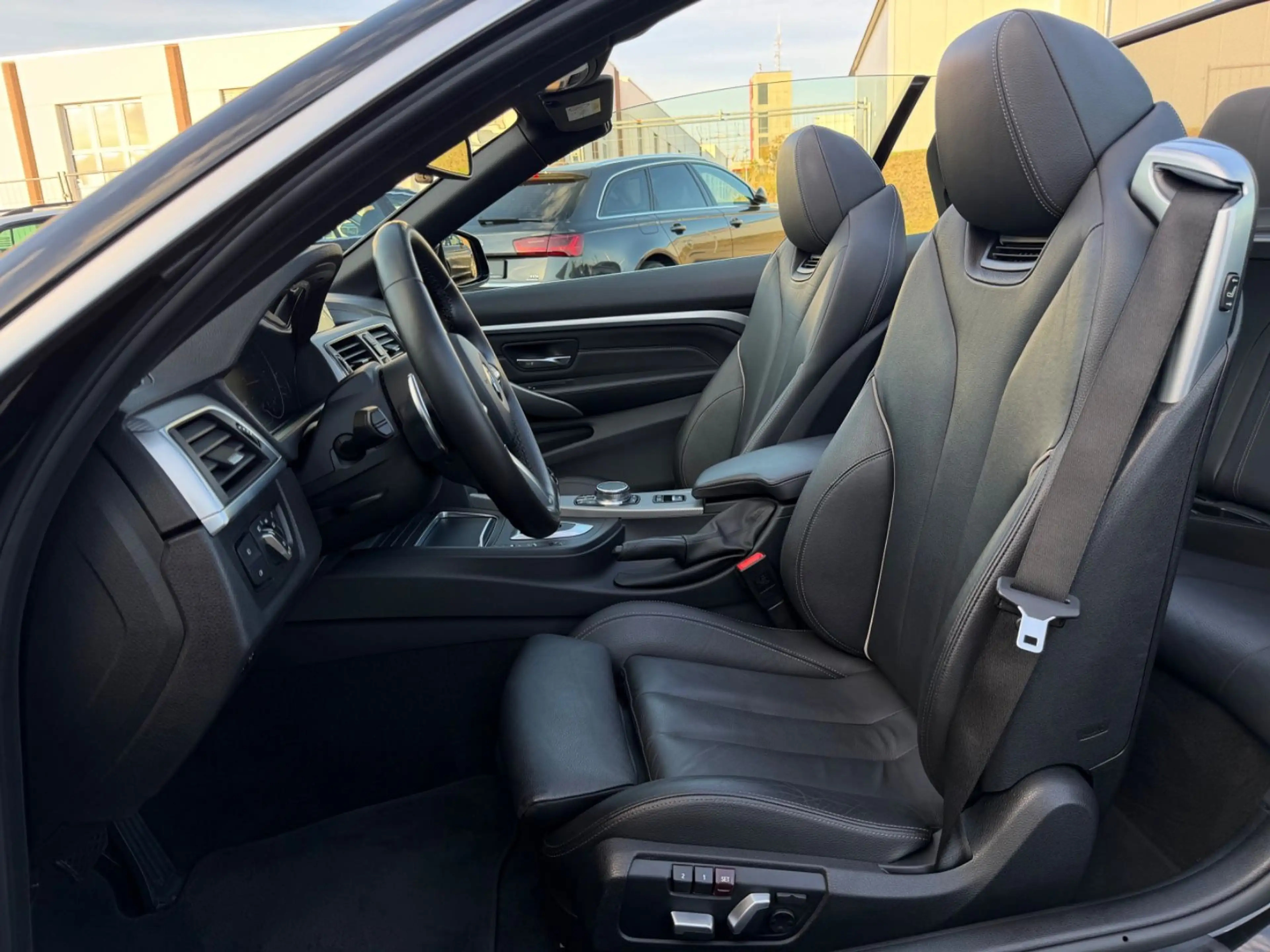 BMW 420 i M Sport Cabrio *Leder*Head-up*Kamera*LED* — photo 23