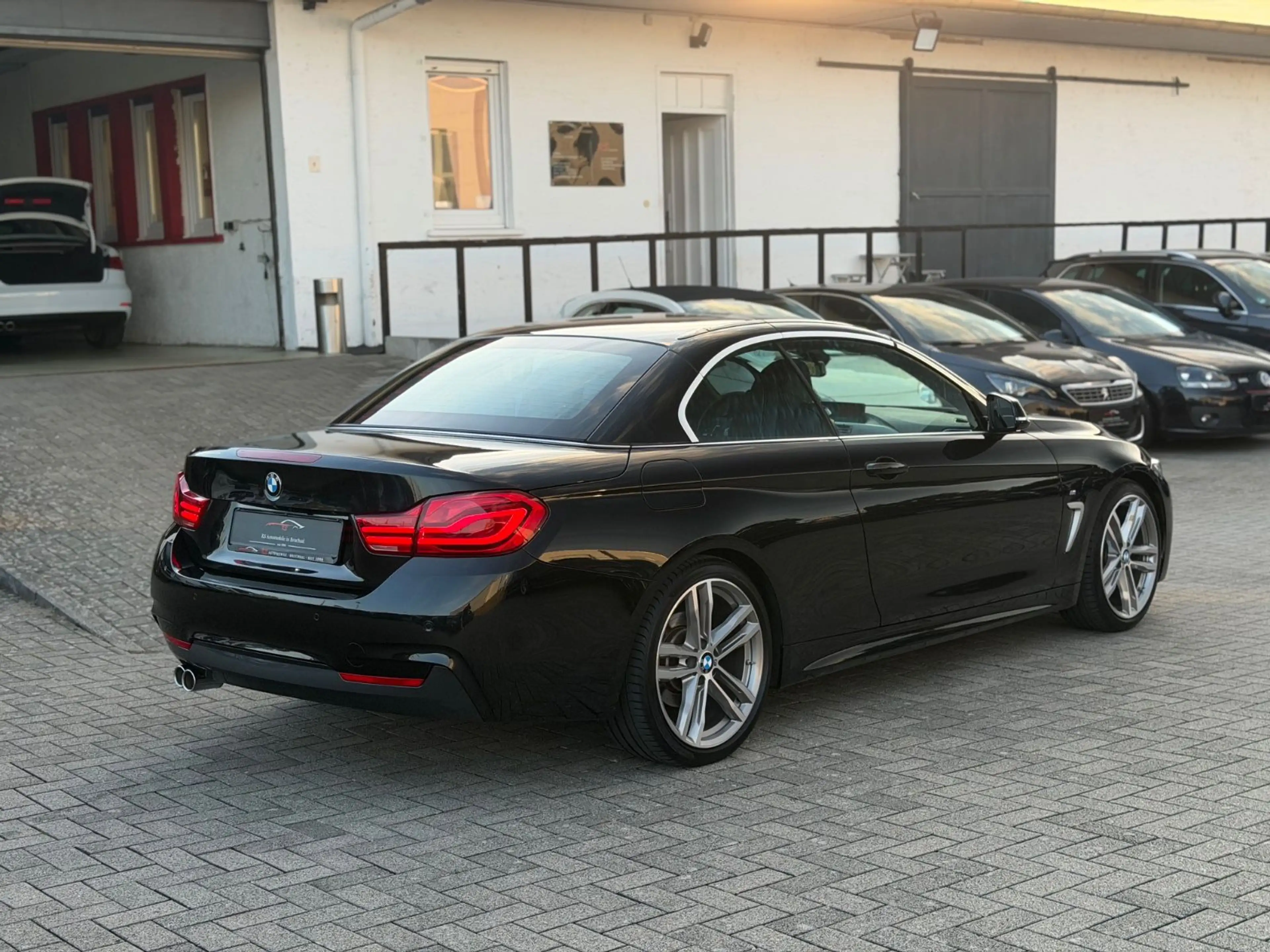 BMW 420 i M Sport Cabrio *Leder*Head-up*Kamera*LED* — photo 44