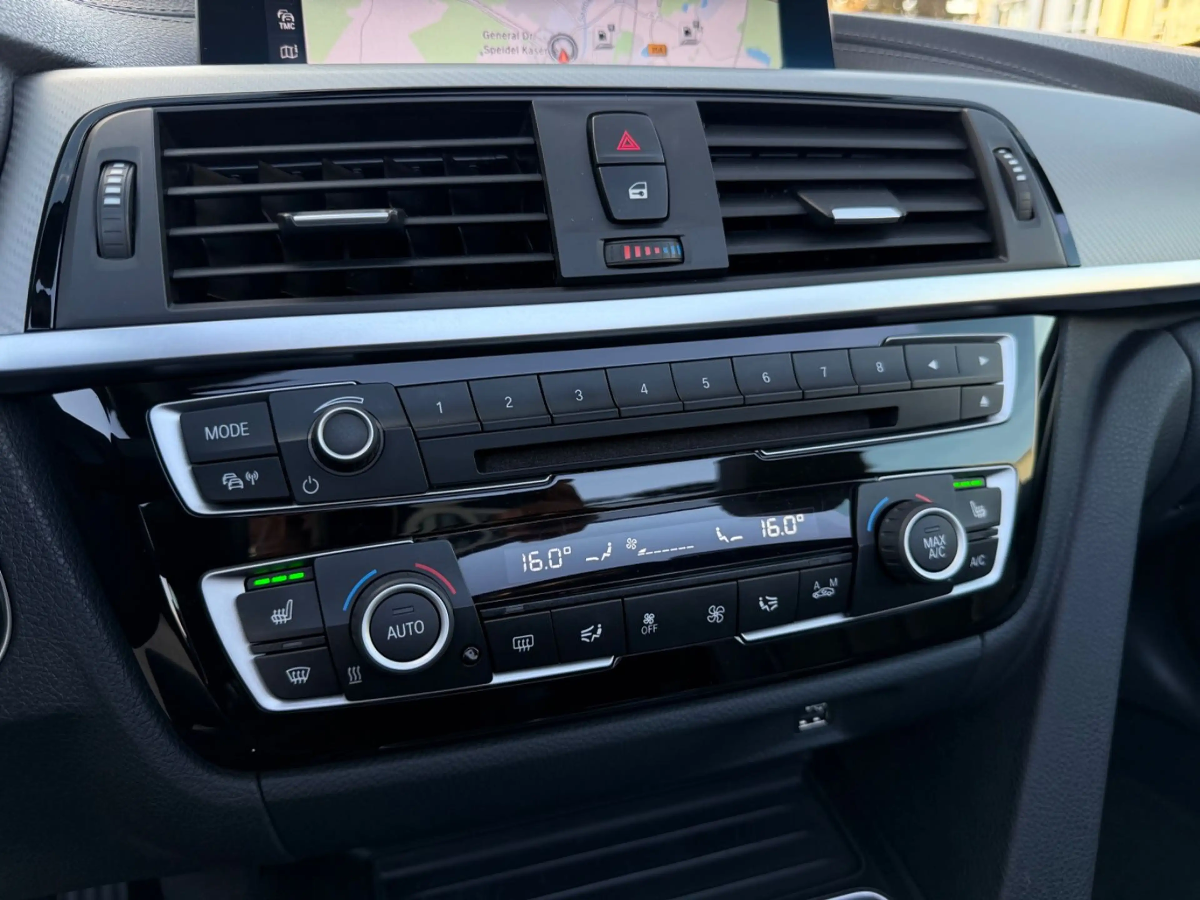 BMW 420 i M Sport Cabrio *Leder*Head-up*Kamera*LED* — photo 34