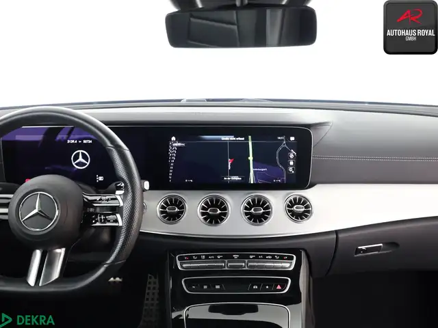 Mercedes-Benz 450 view 9