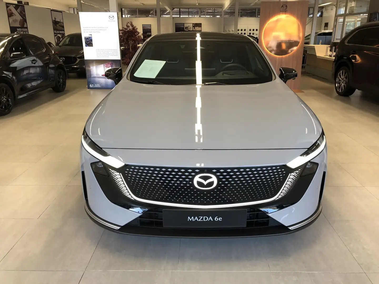 Mazda 6e 80 kWh Long Range Takumi Gris - 2