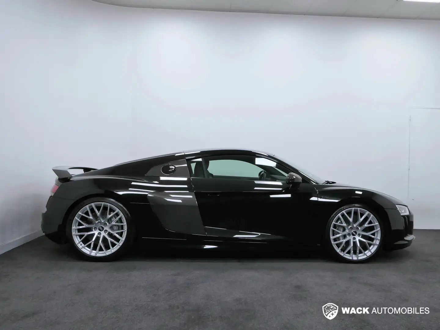 Audi R8 Audi R8 V10 PLUS 5.2L FSI 610 CV S-TRONIC 7 Schwarz - 2