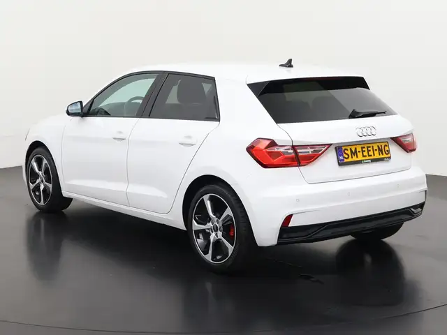Audi A1 view 6