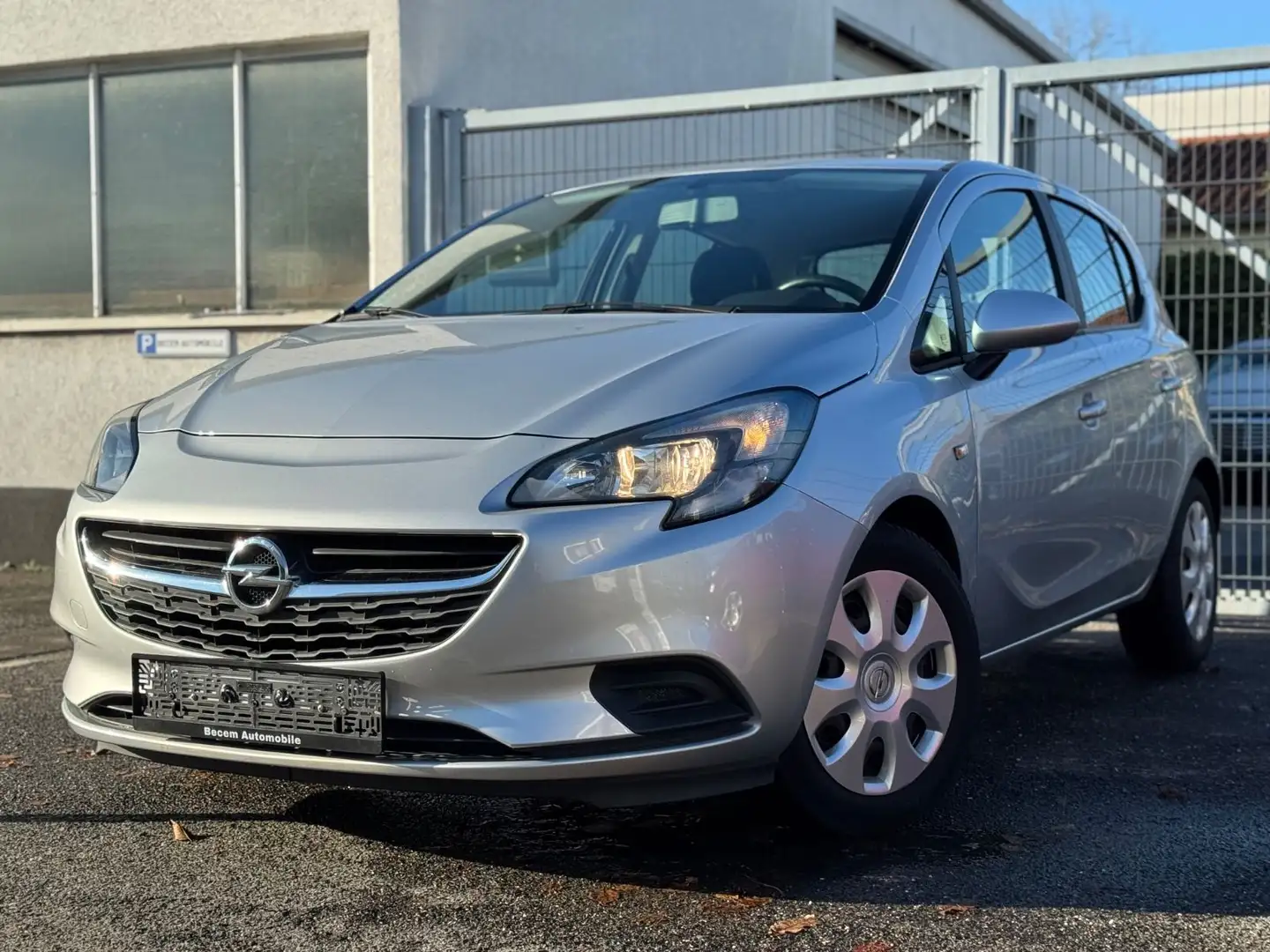 Opel Corsa E Edition*TEMPOMAT*PDC*SHZNG*LENKRAD HZ Argent - 2