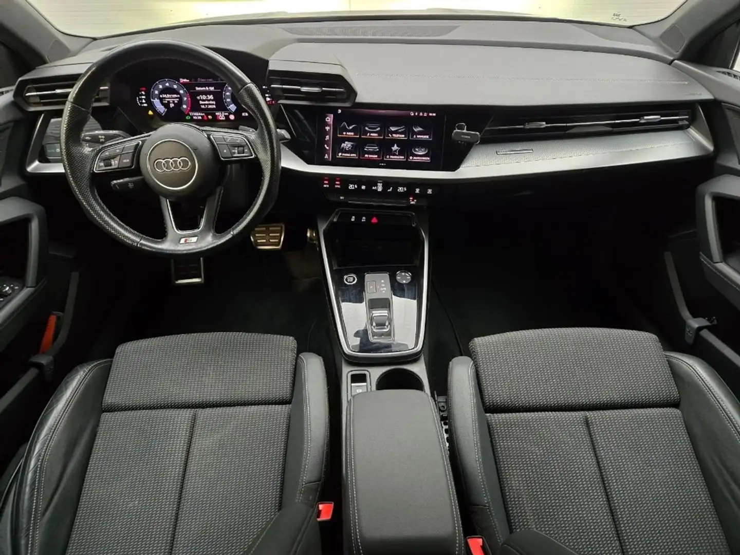 Audi A3 A3 SB 30 TFSI S-line S-tronic Black Edition Schwarz - 2