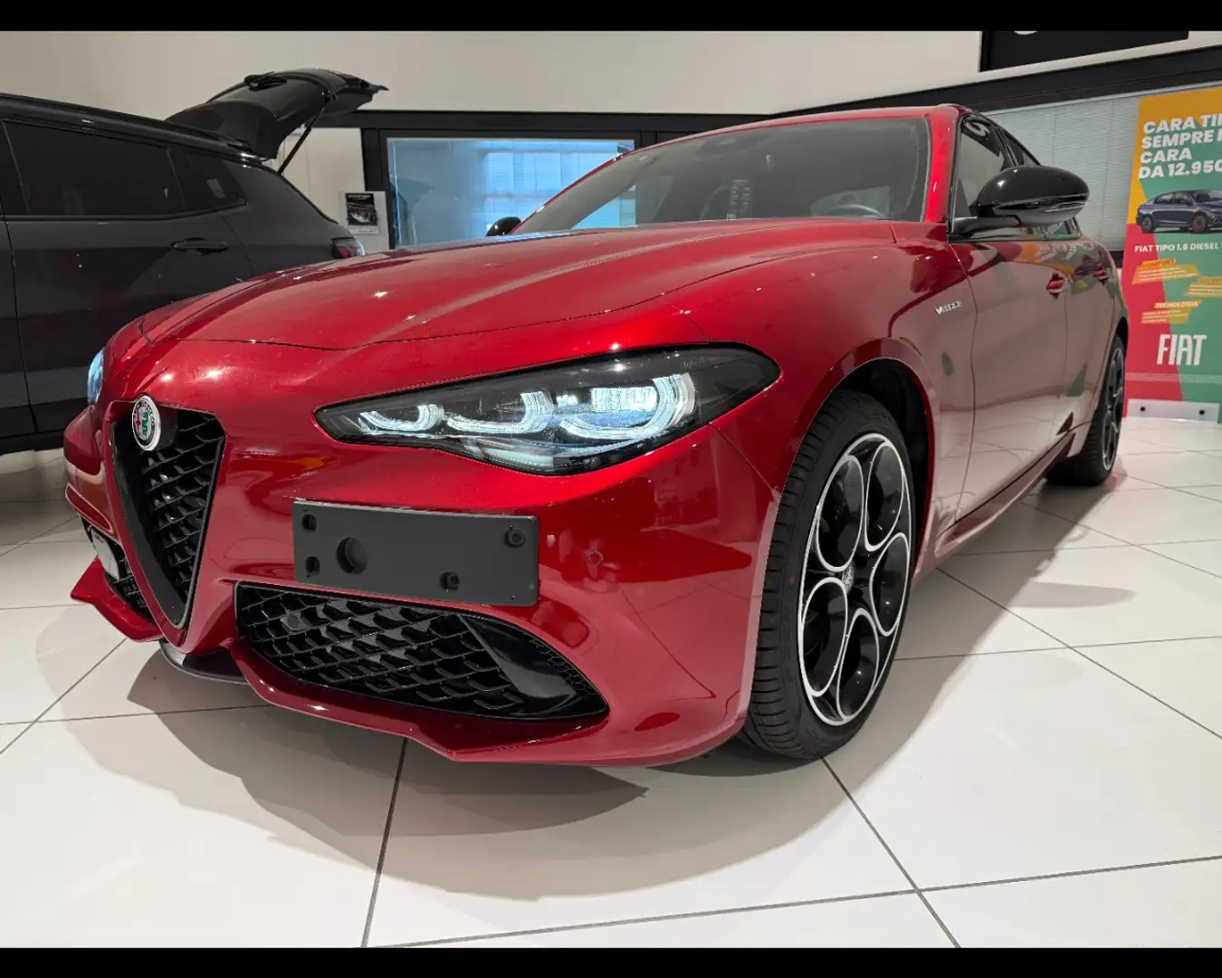 Alfa Romeo Giulia 2.2 Turbo Veloce Rood - 1
