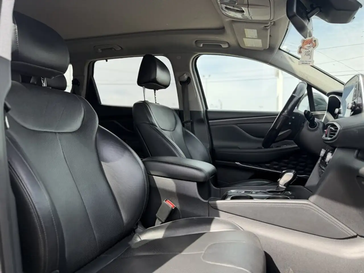 Hyundai SANTA FE снимка Hyundai SANTA FE