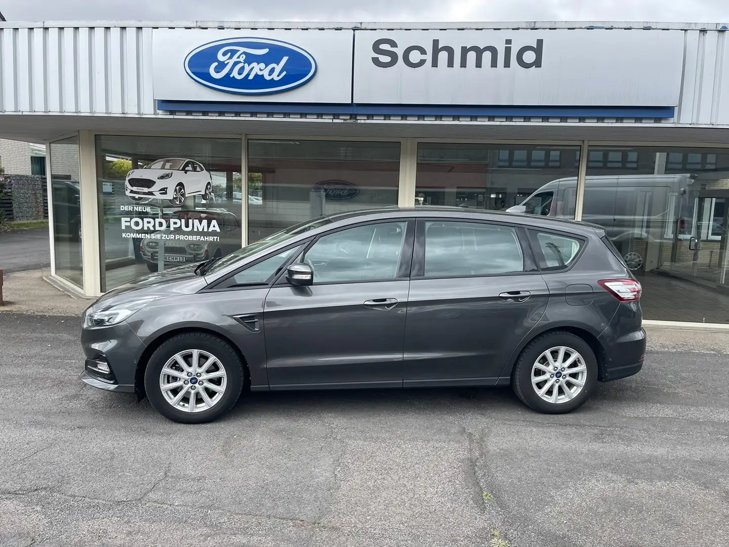 Ford S-Max Hybrid Edition Tolle Ausstattung+super Zustand Grau - 2