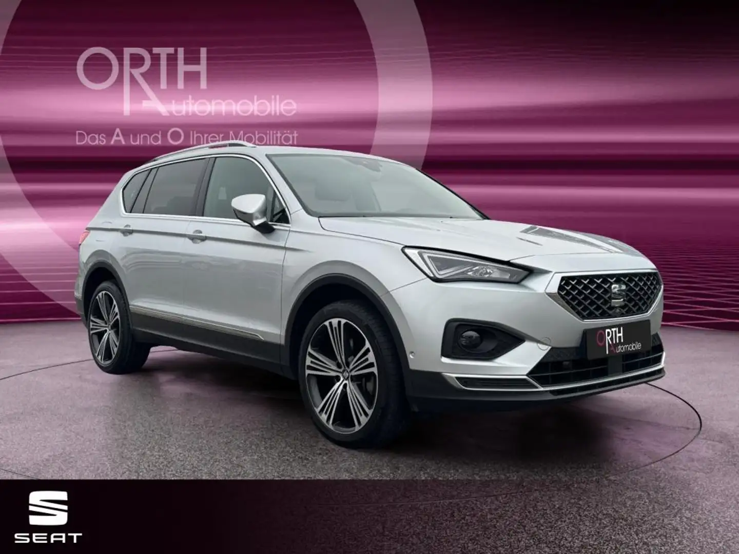 SEAT Tarraco 2.0 TSI Xcell AWD 7SITZE AHK BEATS NAVI Silber - 2