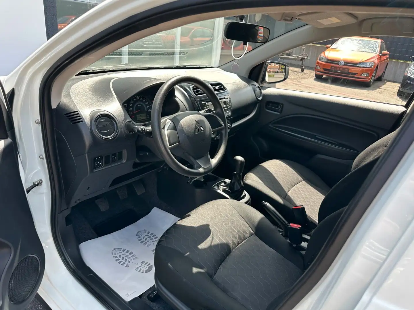 Mitsubishi Space Star *KLIMA*ZV*SHZ*AUX*GARANTIE* White - 2