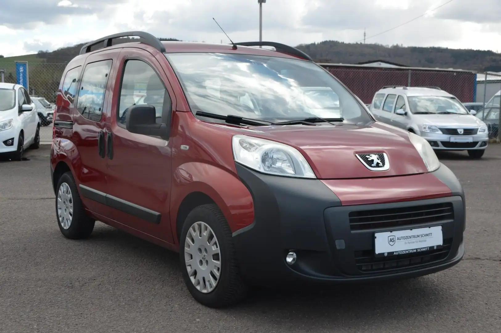 Peugeot Bipper Tepee Basis Rojo - 2