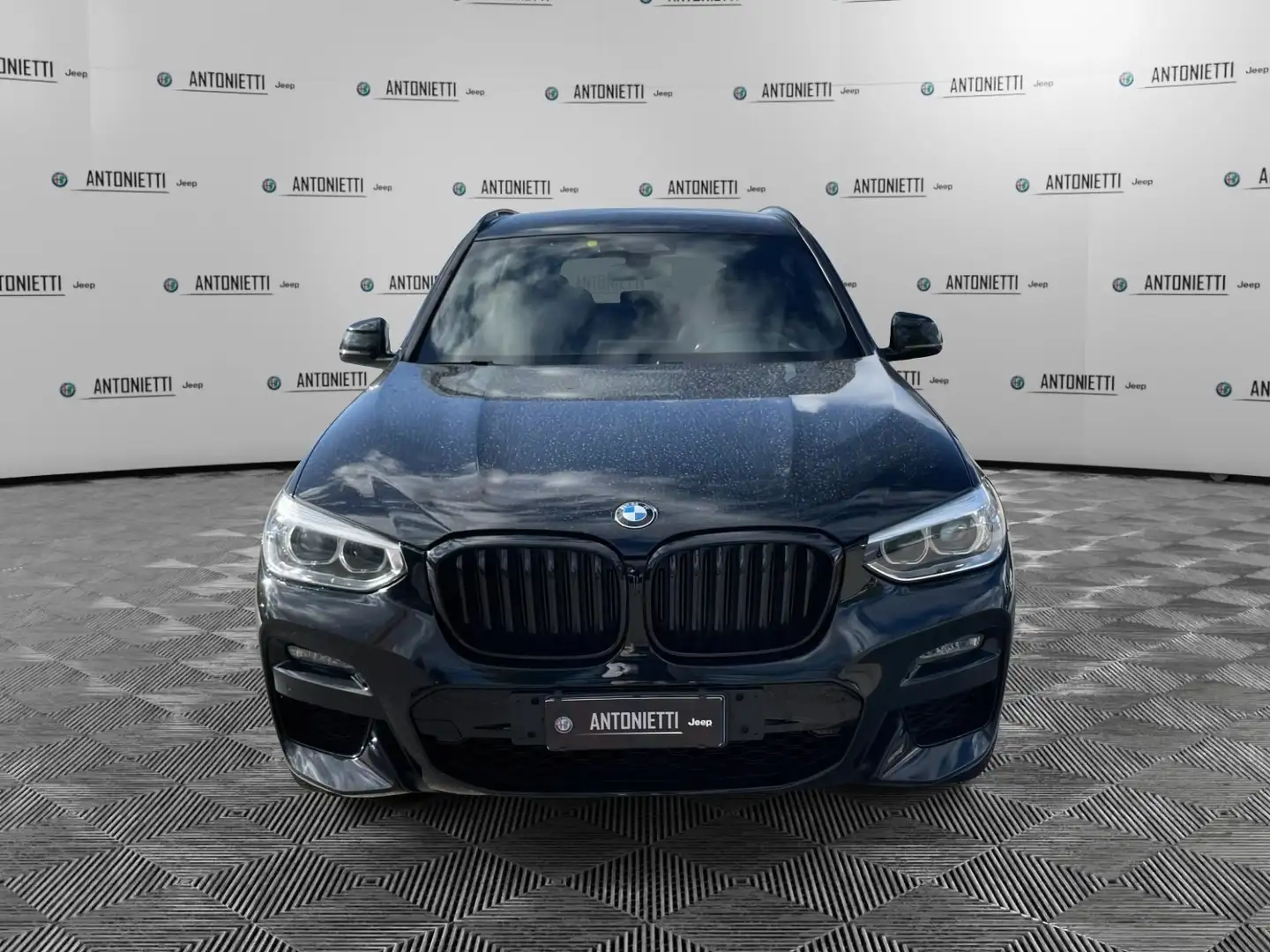BMW X3 X3 xDrive20d 48V MSport Zwart - 2
