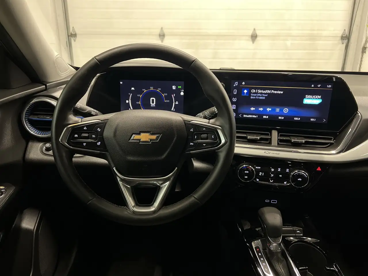 Chevrolet Trax снимка Chevrolet Trax