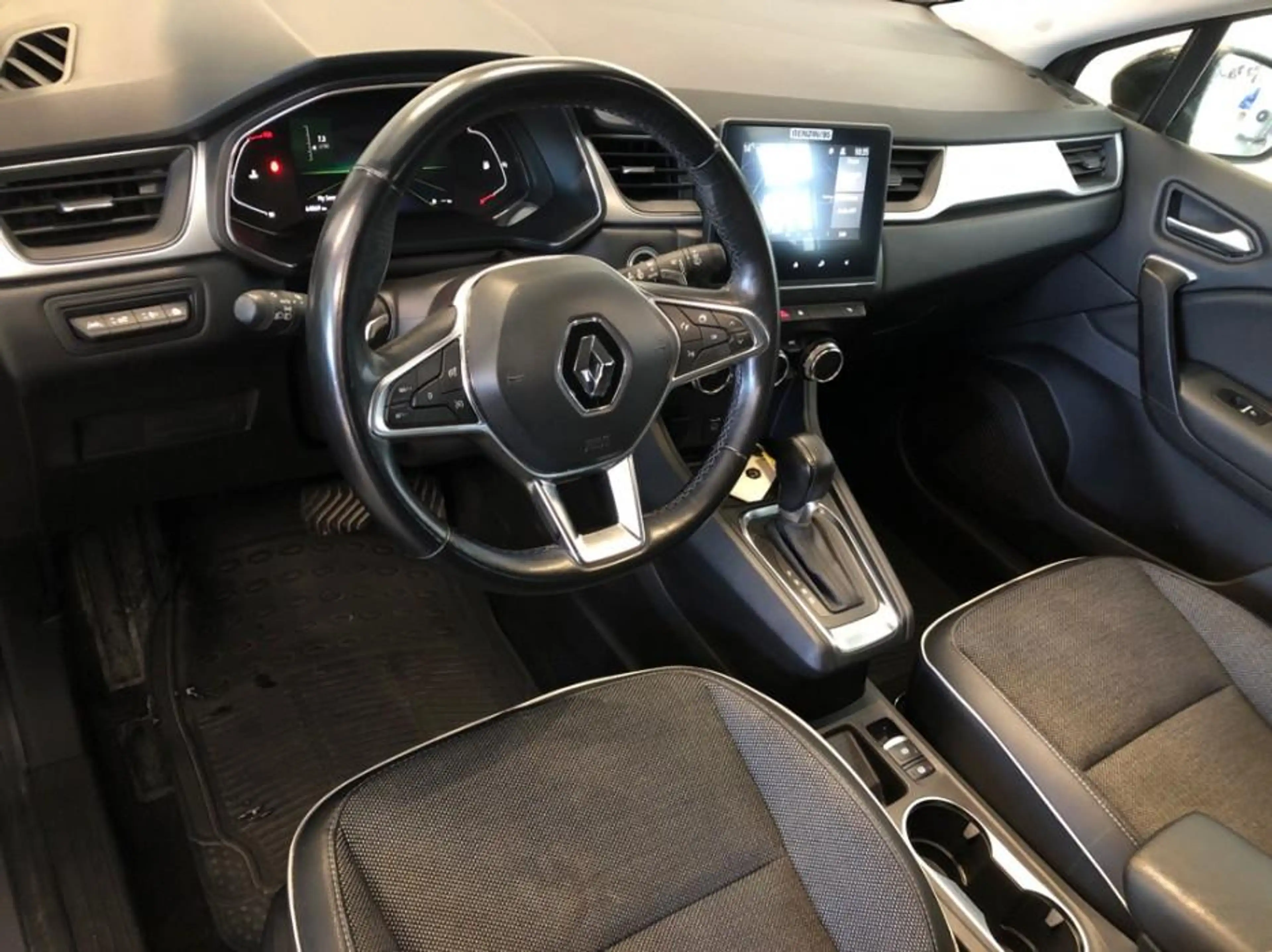 Renault Captur TCe 140 EDC Intens | automaat | navigatie | achter — photo 4