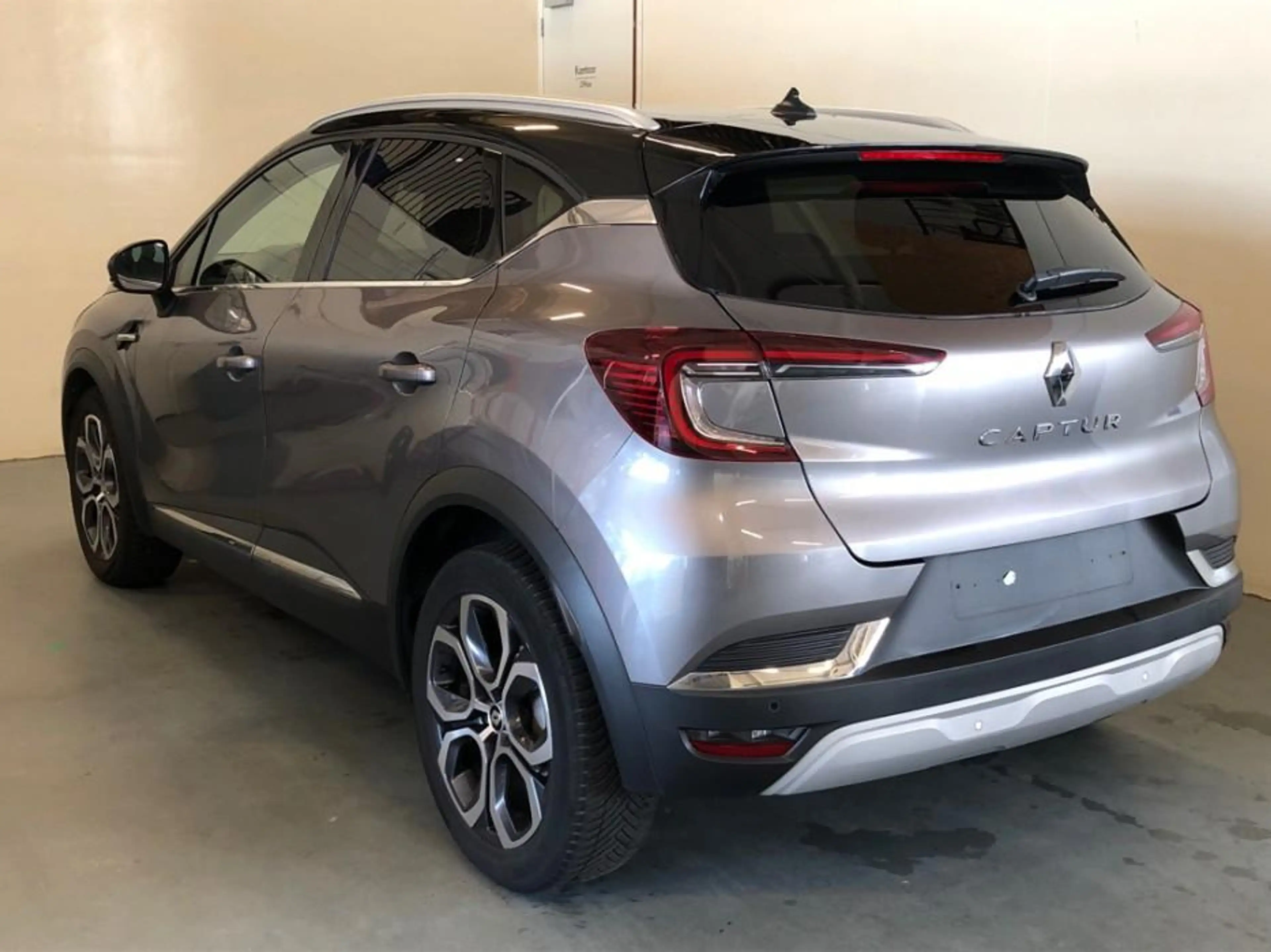 Renault Captur TCe 140 EDC Intens | automaat | navigatie | achter — photo 3