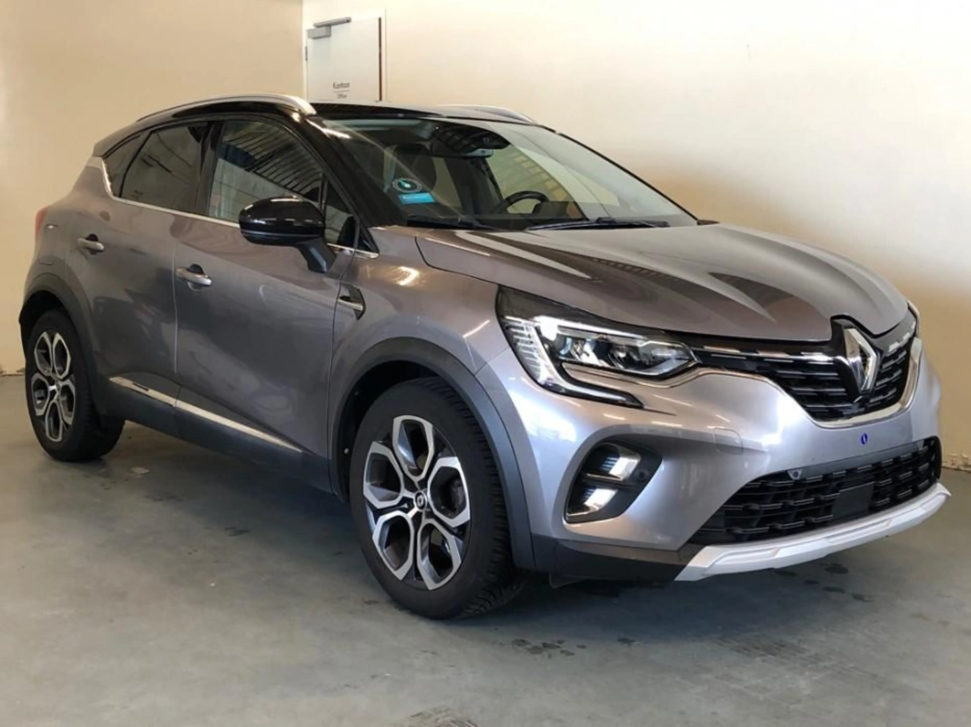 Renault Captur TCe 140 EDC Intens | automaat | navigatie | achter — photo 2