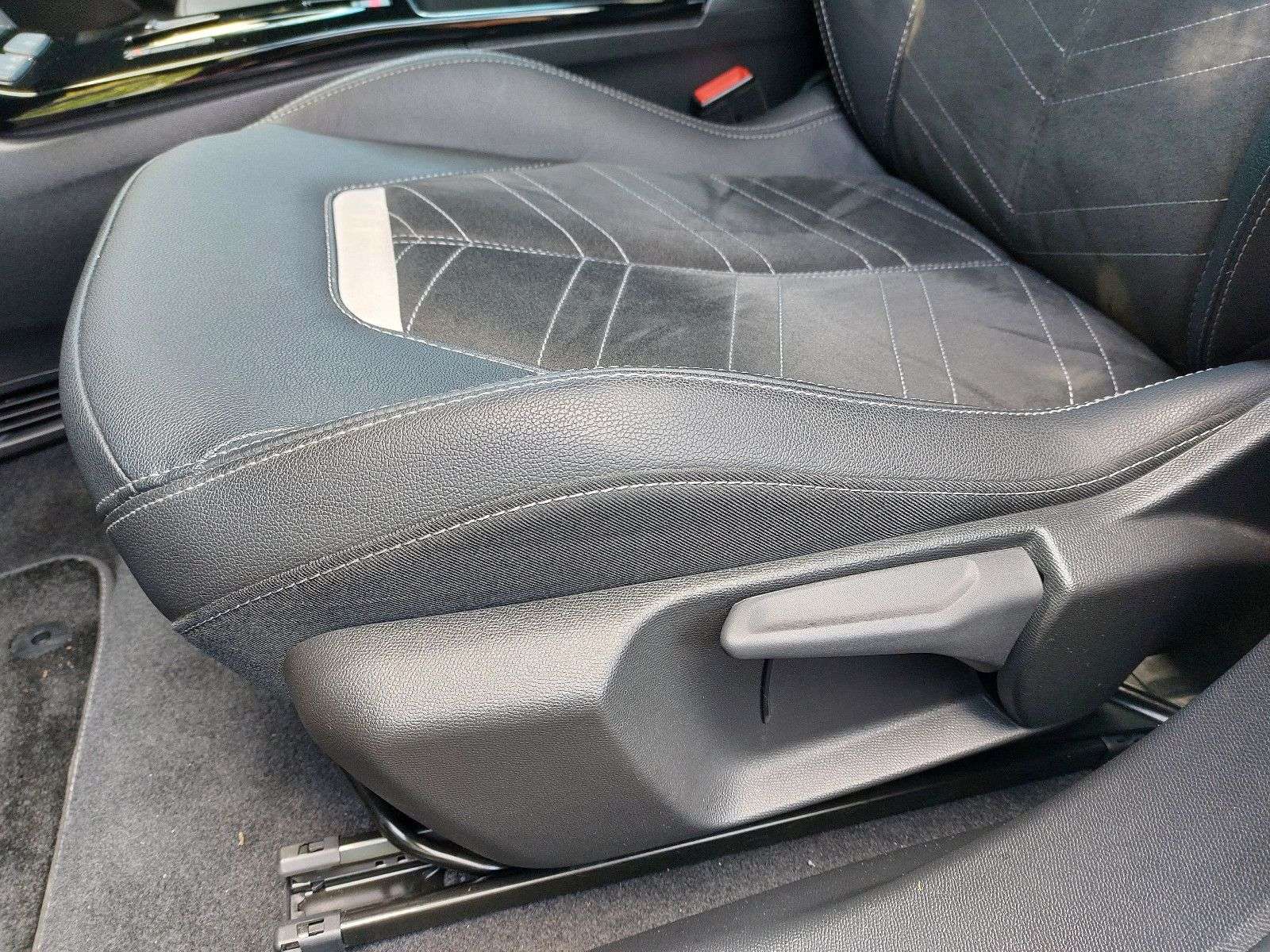 Opel Mokka E