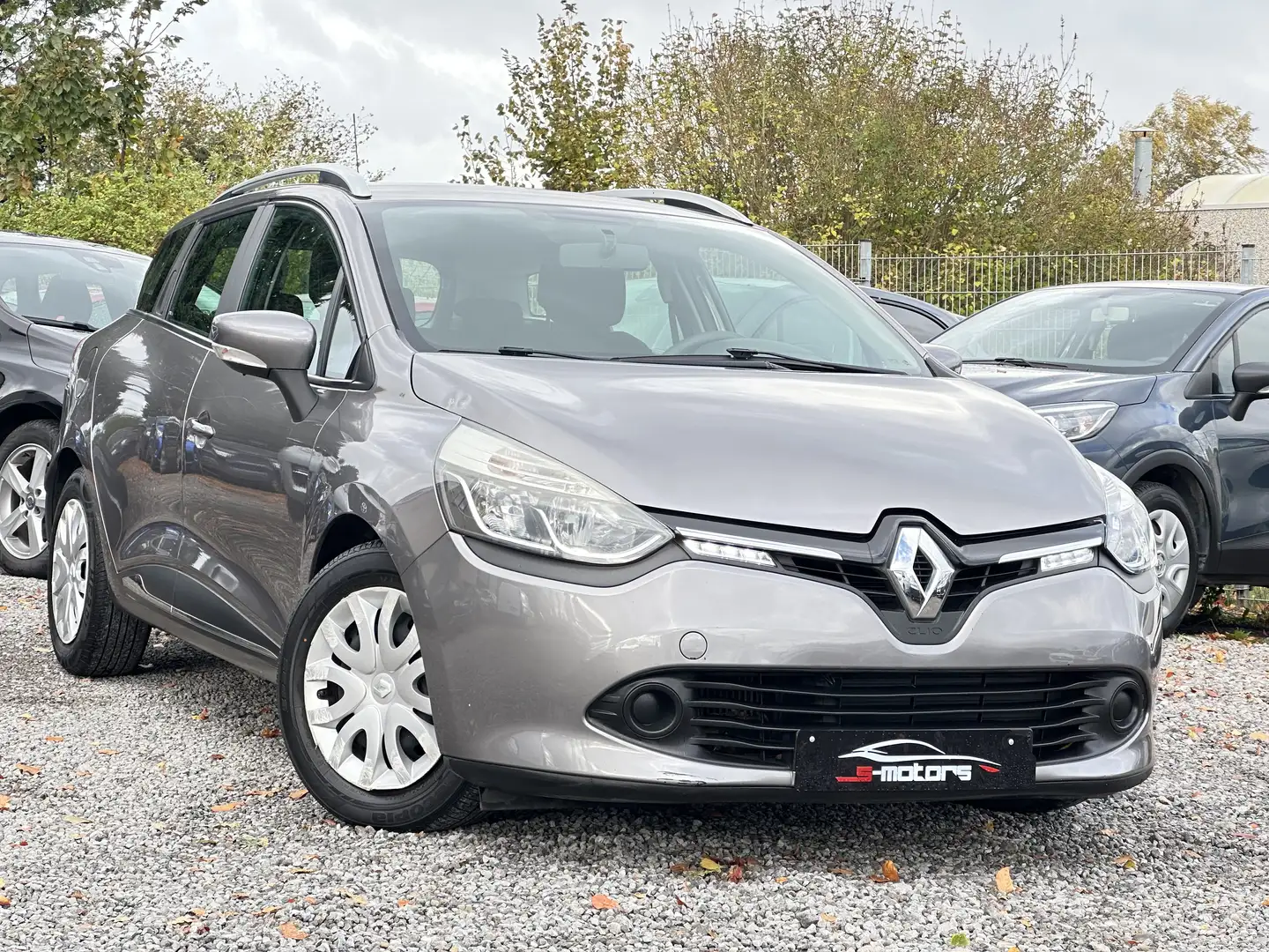 Renault Clio • 1.5 dCi • GPS • AIRCO • Gris - 1