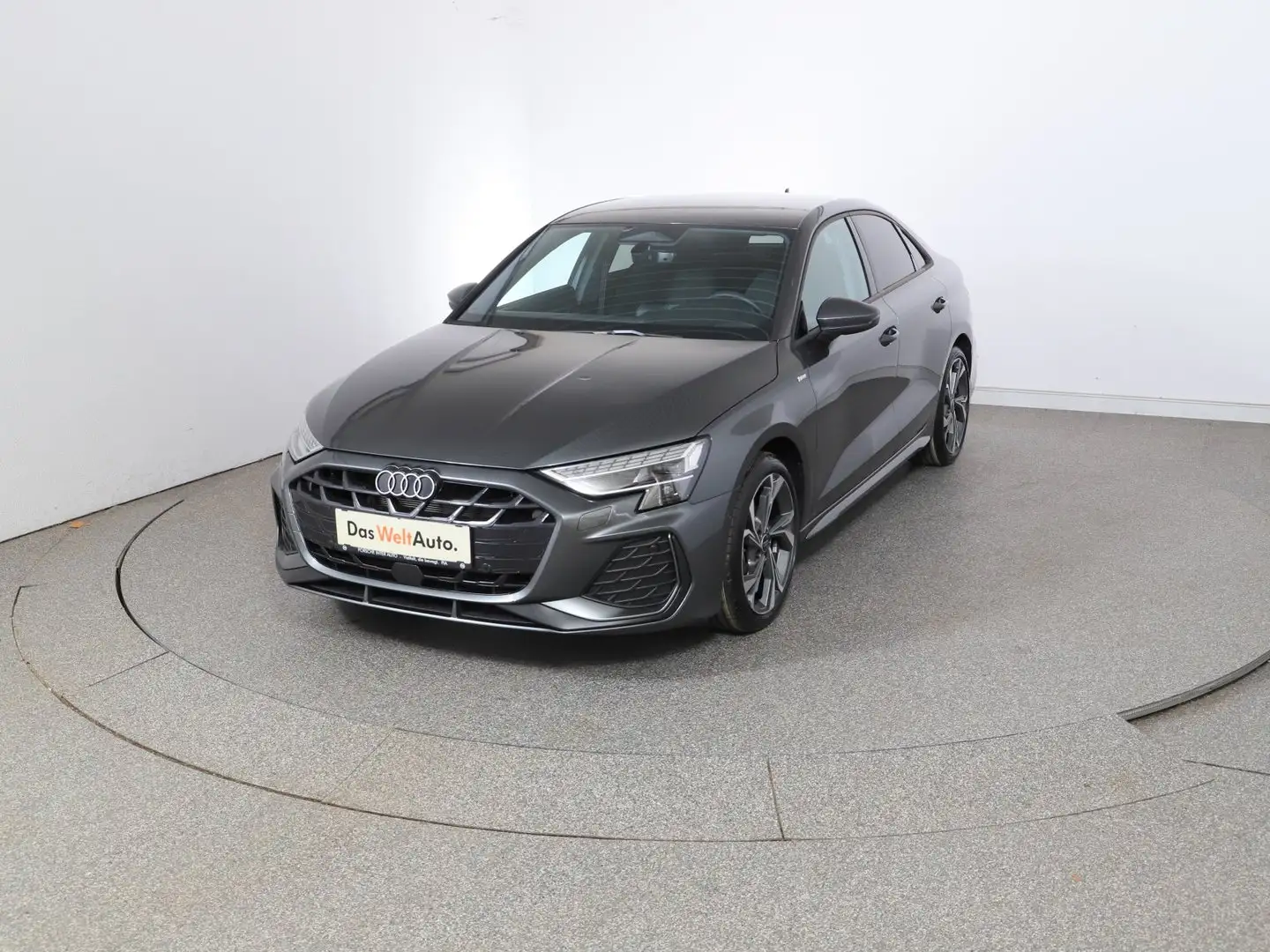 Audi A3 Limousine 30 TFSI S line Grau - 1
