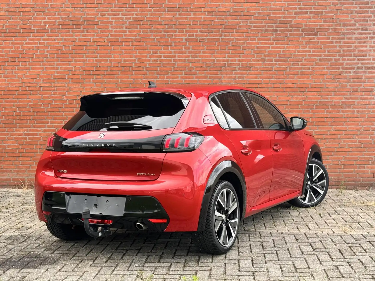 Peugeot 208 1.2 PureTech GT Line|360 CAMERA|TREKHAAK|LANE Rood - 2