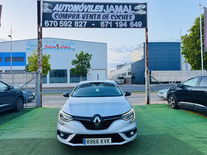 Renault Mégane 2019, foto 3