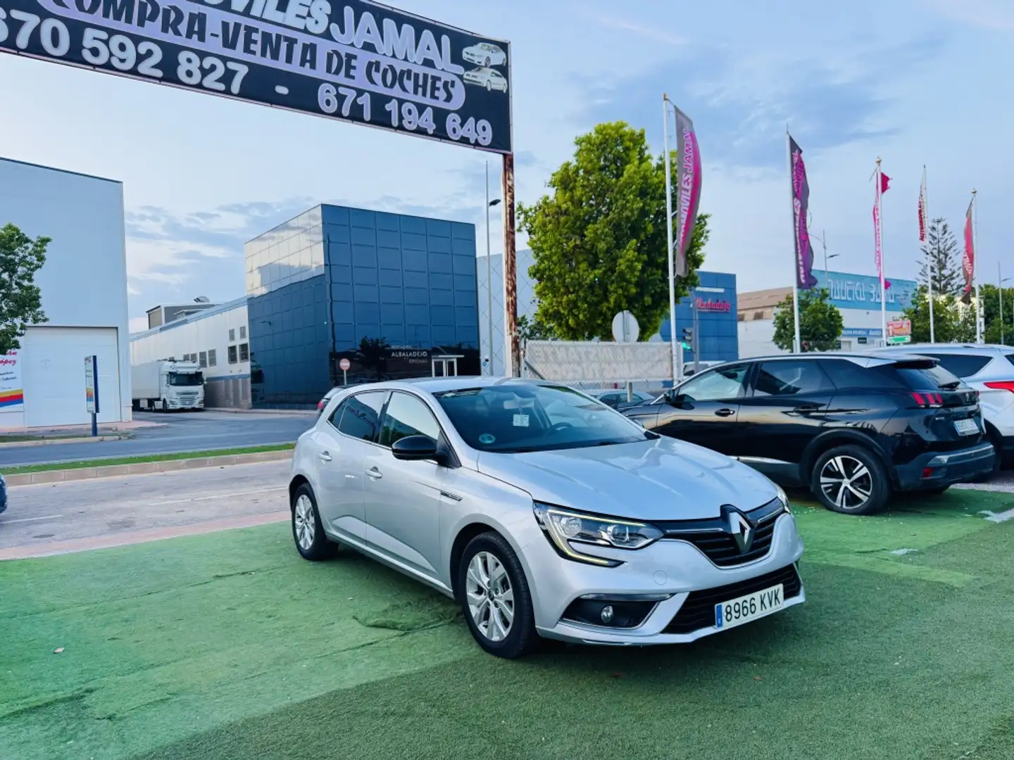 Renault Megane 1.3 TCe GPF Business 103kW - 1