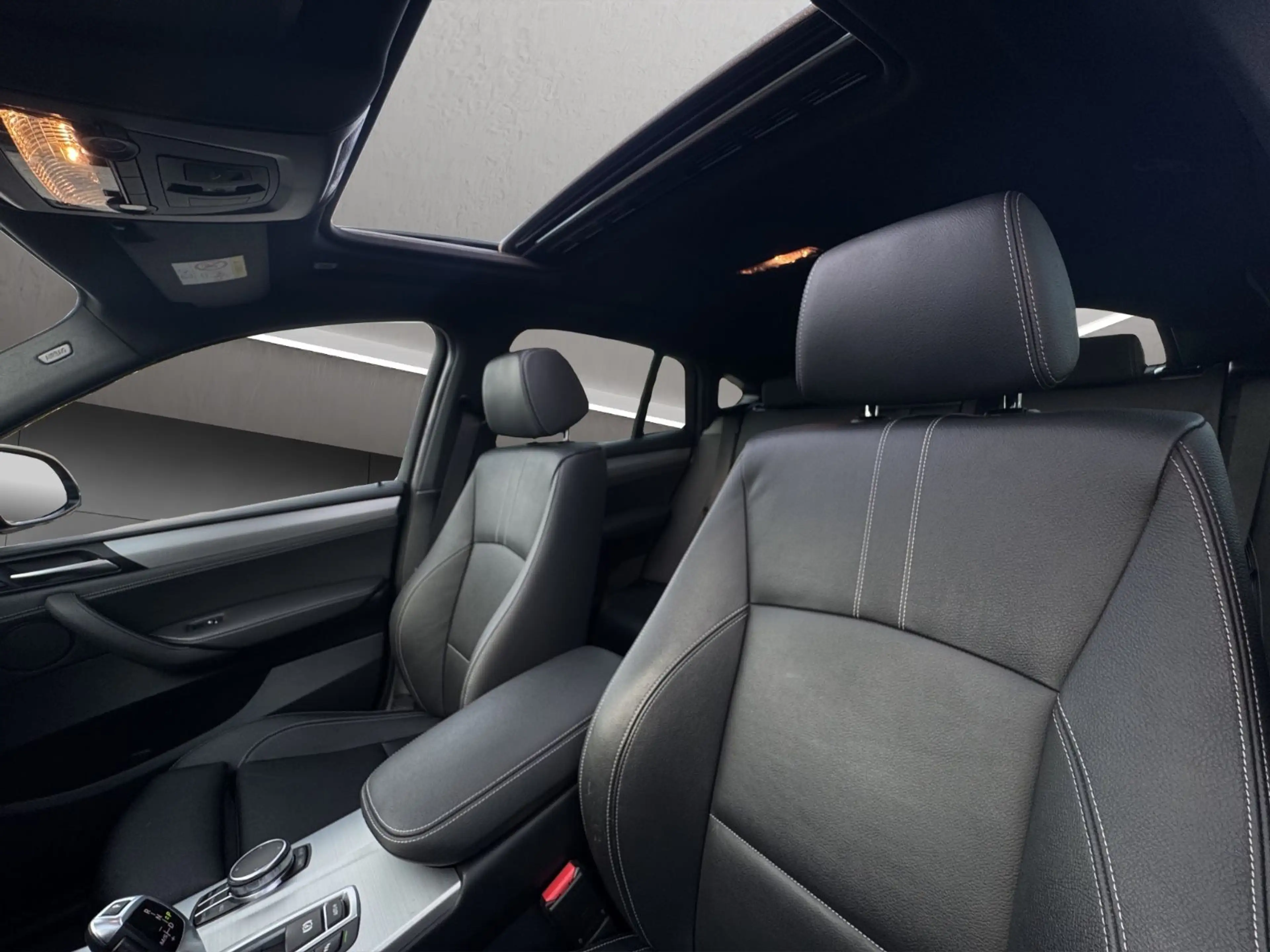 BMW X4 xDrive 20 d M Sport AHK°STANDHZNG°HUD°KAMERA — photo 12