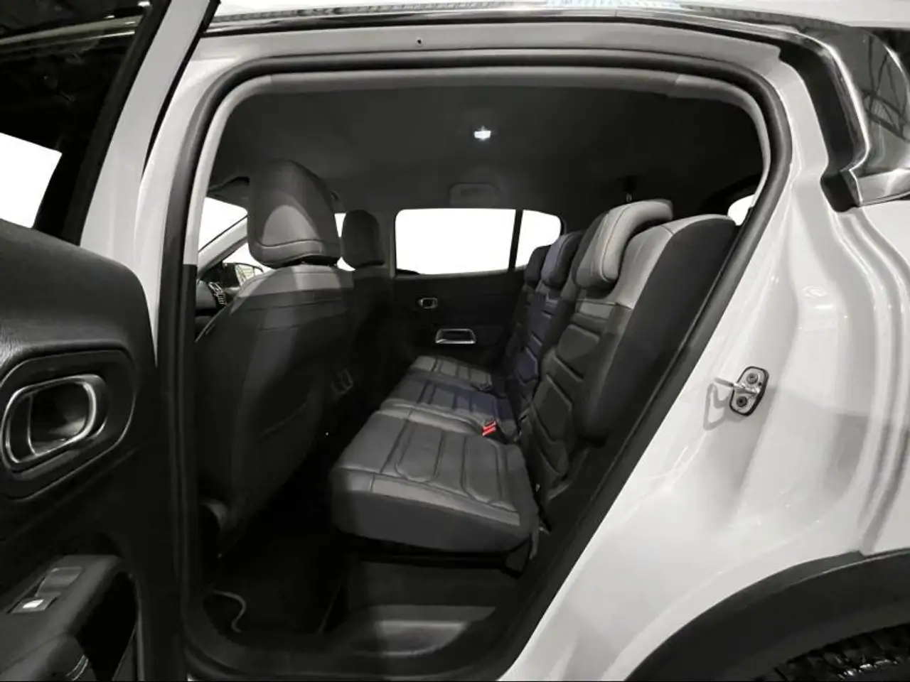 Citroen C5 Aircross Shine PHEV 12
