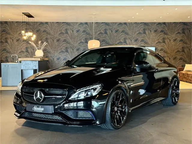 Mercedes-Benz C-klasse Coupé AMG 63s Edition 1 I 20" Vossen I Pa