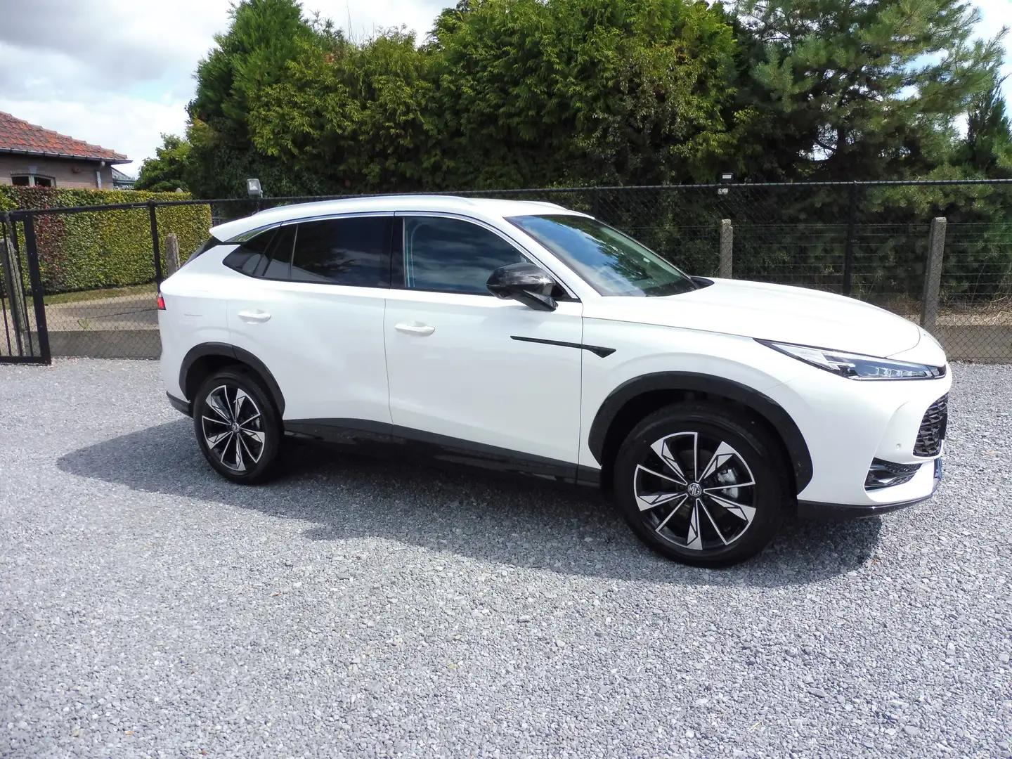 MG HS HS 1.5T Aut. Luxury /leder/27999€ Blanc - 2