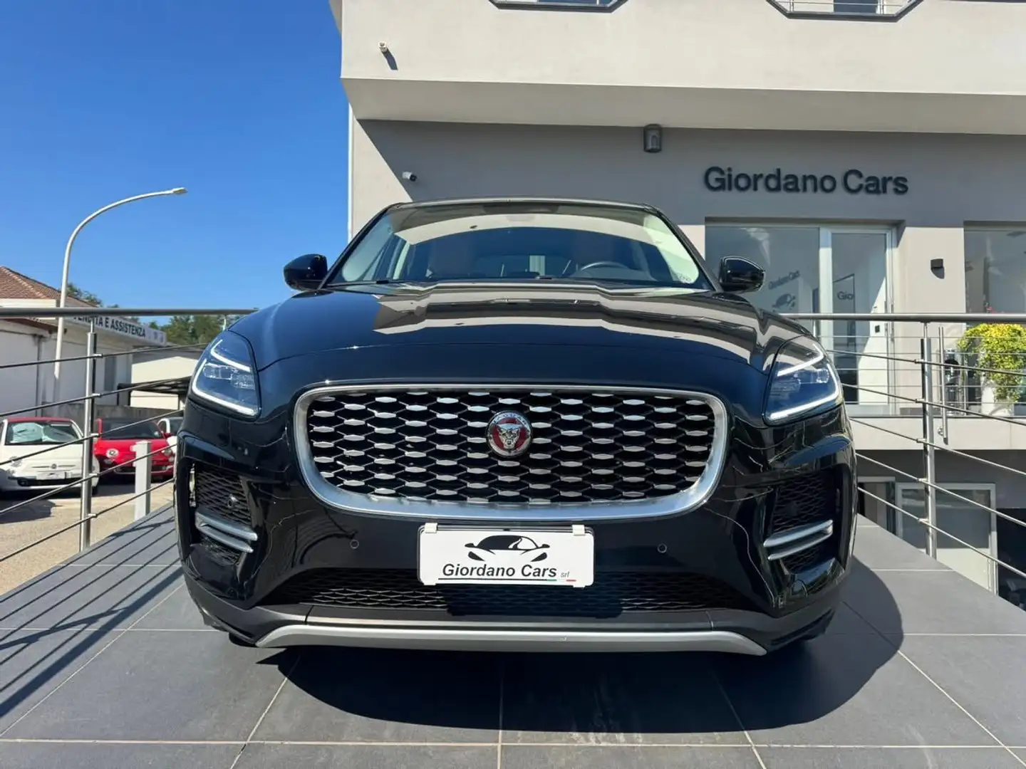 Jaguar E-Pace 2.0d i4 mhev R-Dynamic awd 163cv auto - 1