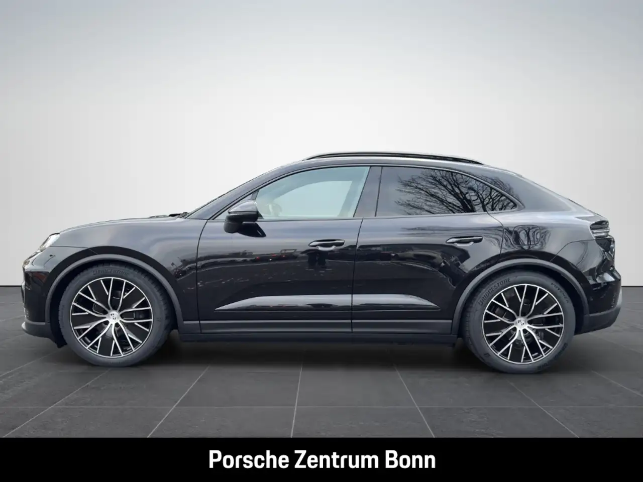 Porsche Macan 4 LED-Matrix Abstandstempomat Luftfederung 8